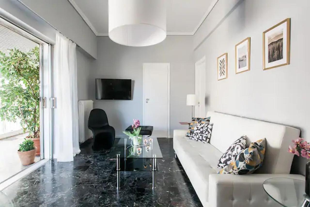 A Masterpiece In Plaka With Big Balcony And Acropolis View Apartment Athens Exterior photo