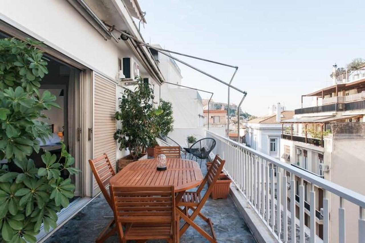 A Masterpiece In Plaka With Big Balcony And Acropolis View Apartment Athens Exterior photo